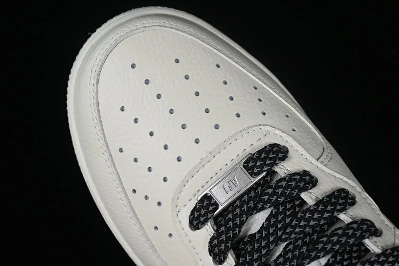 All categories Nk Air Force 1 Air Force series Nk Air Force 1 Mid Air Force mid-top Nk Air Force 1'07 Mid Beige and black two-color bottom Starry Air Force One mid-top casual sneakers XL0236-236
